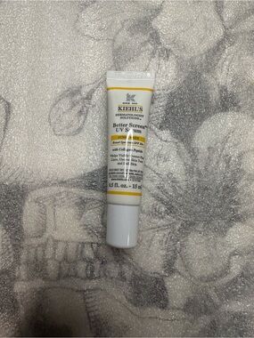 Kiehl's Better Skin UV Serum SPF 50+ -mini
